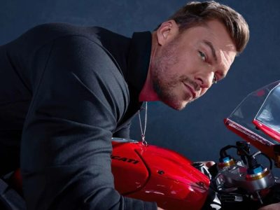 Alan Ritchson fecha acordo histórico com a Netflix para novo filme com roteirista de Velozes & Furiosos
