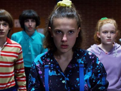 Finais em aberto são superestimados: Ciência revela por que você vai ficar acordado até tarde assistindo à nova série da Netflix