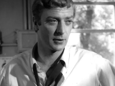 Michael Caine revela qual de seus sucessos de bilheteira ele assiste repetidamente
