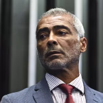Romário deixa o PL e declara apoio à candidatura de Eduardo Paes